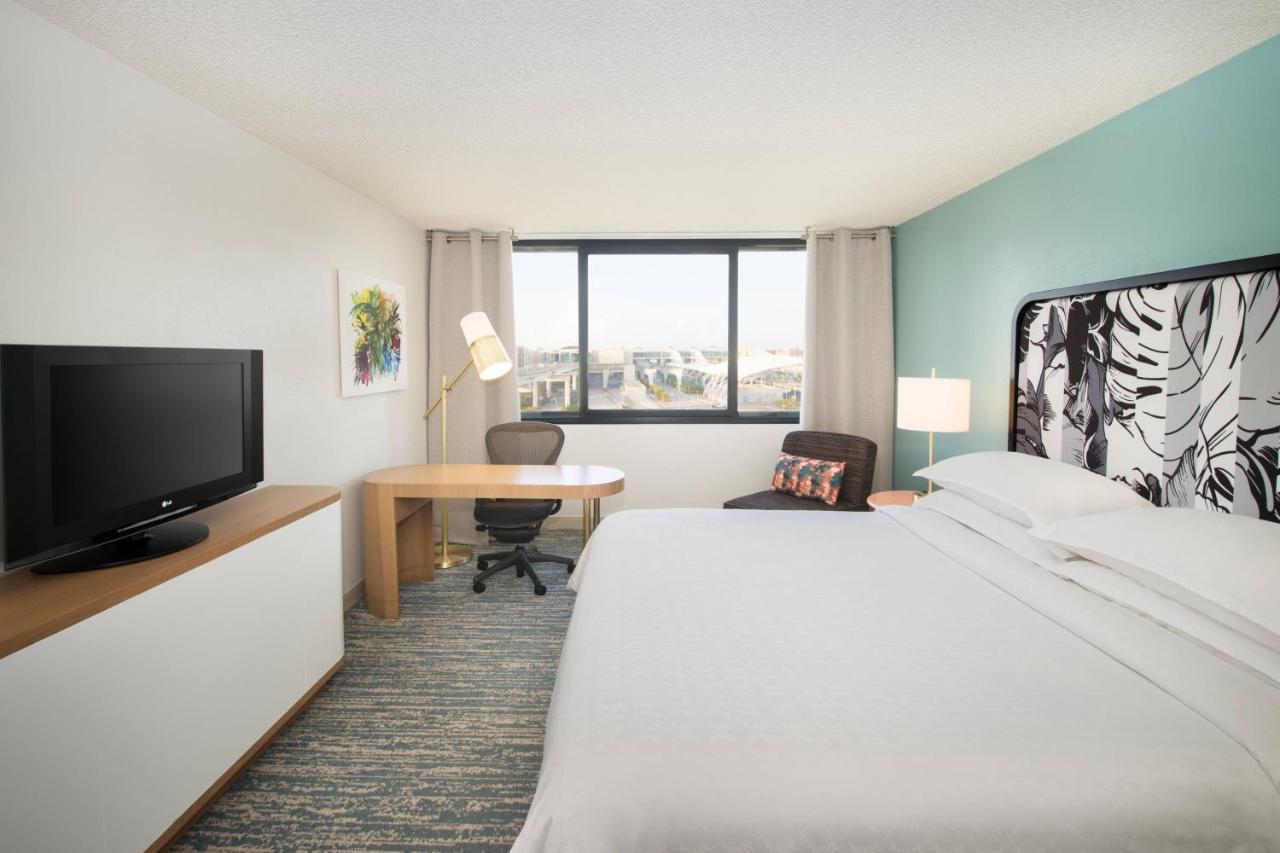 Hotel Sheraton Miami Airport And Executive Meeting Center 4*
