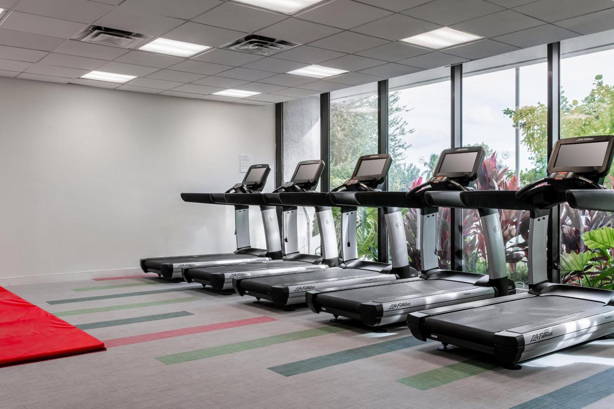 Hotel Sheraton Miami Airport And Executive Meeting Center 4*